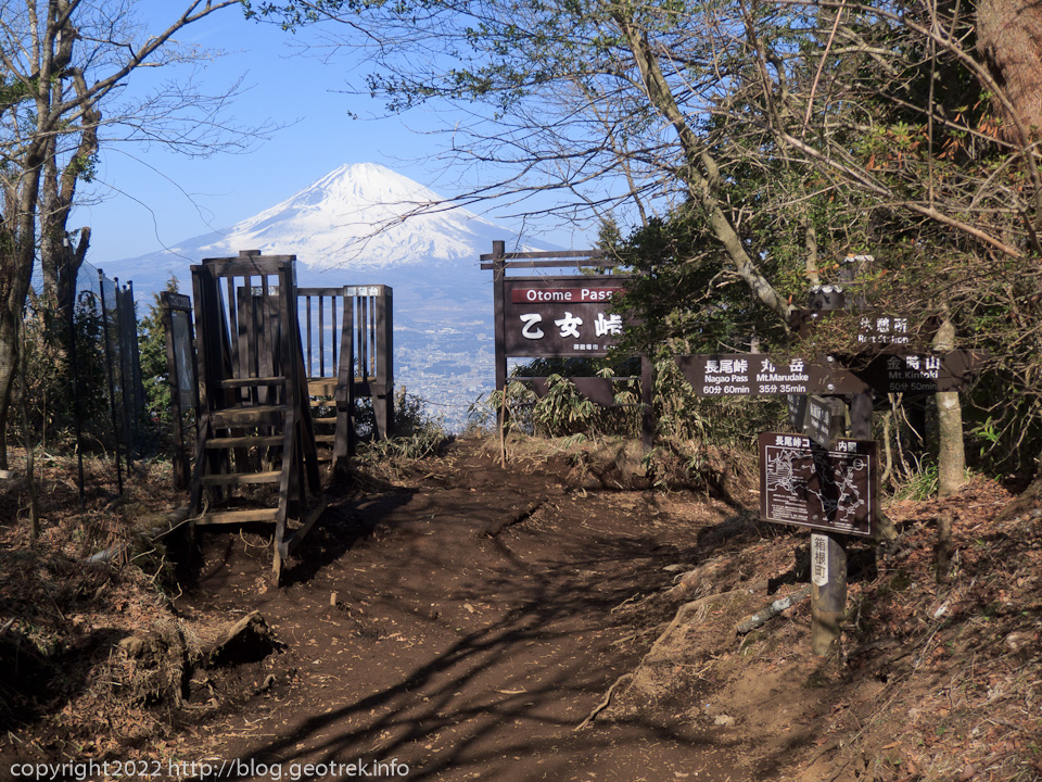 20220312　乙女峠からの富士山