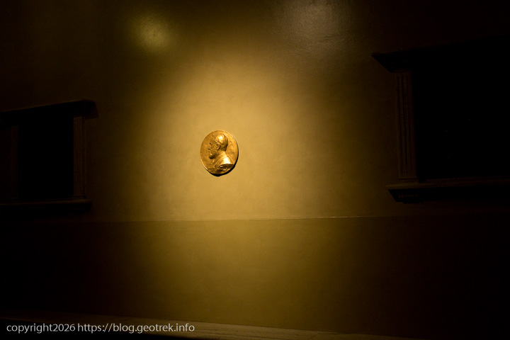 20241227 スカンジナビア・ストックホルム市庁舎、ノーベルの肖像