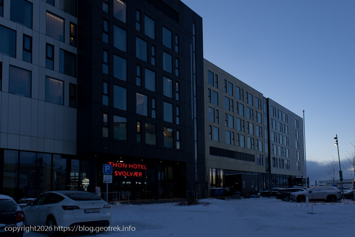 20241227 スカンジナビア・ロフォーテン諸島トーンホテル正面